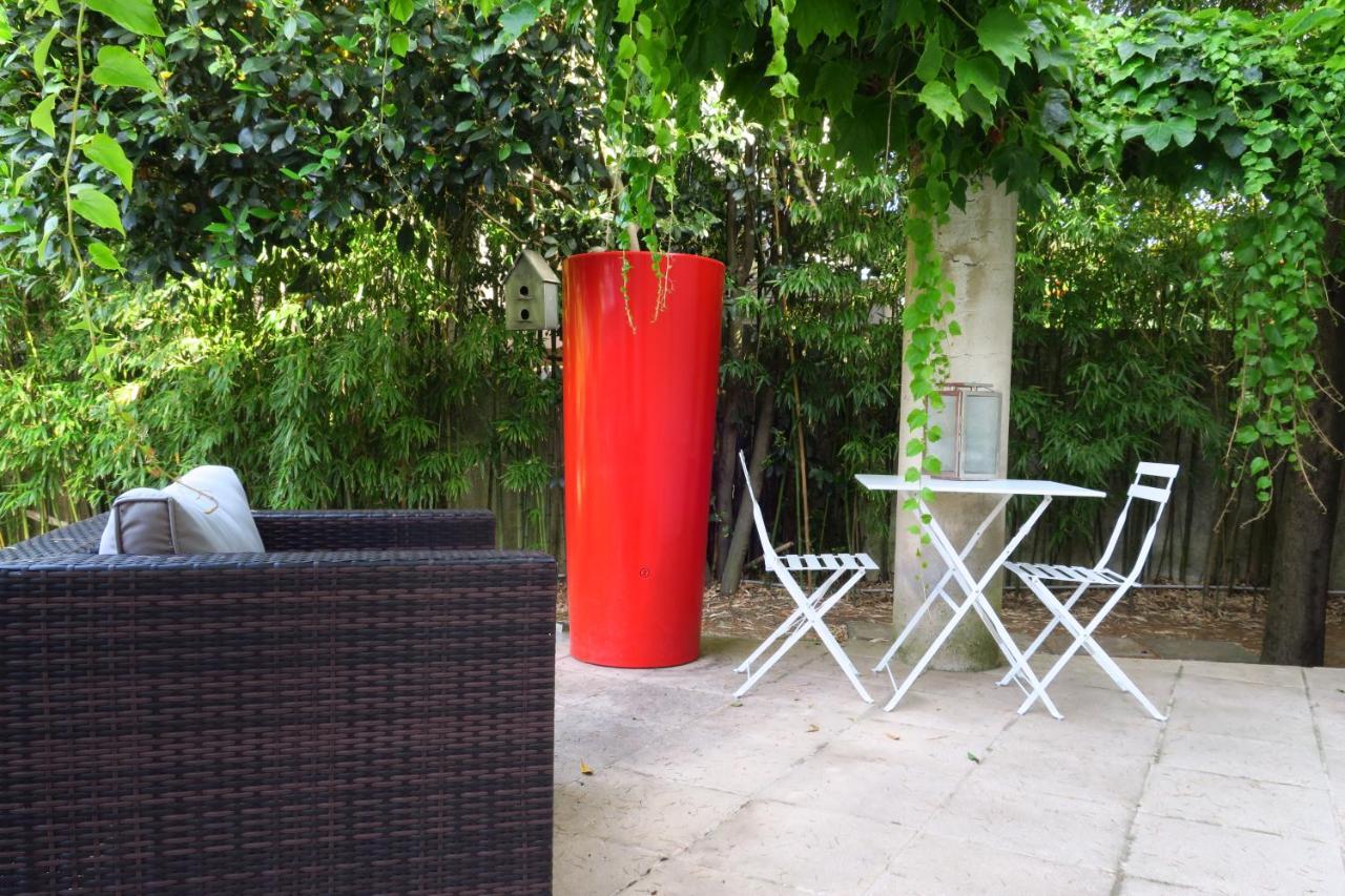 Essen'Ciel Bed and Breakfast Nîmes Buitenkant foto