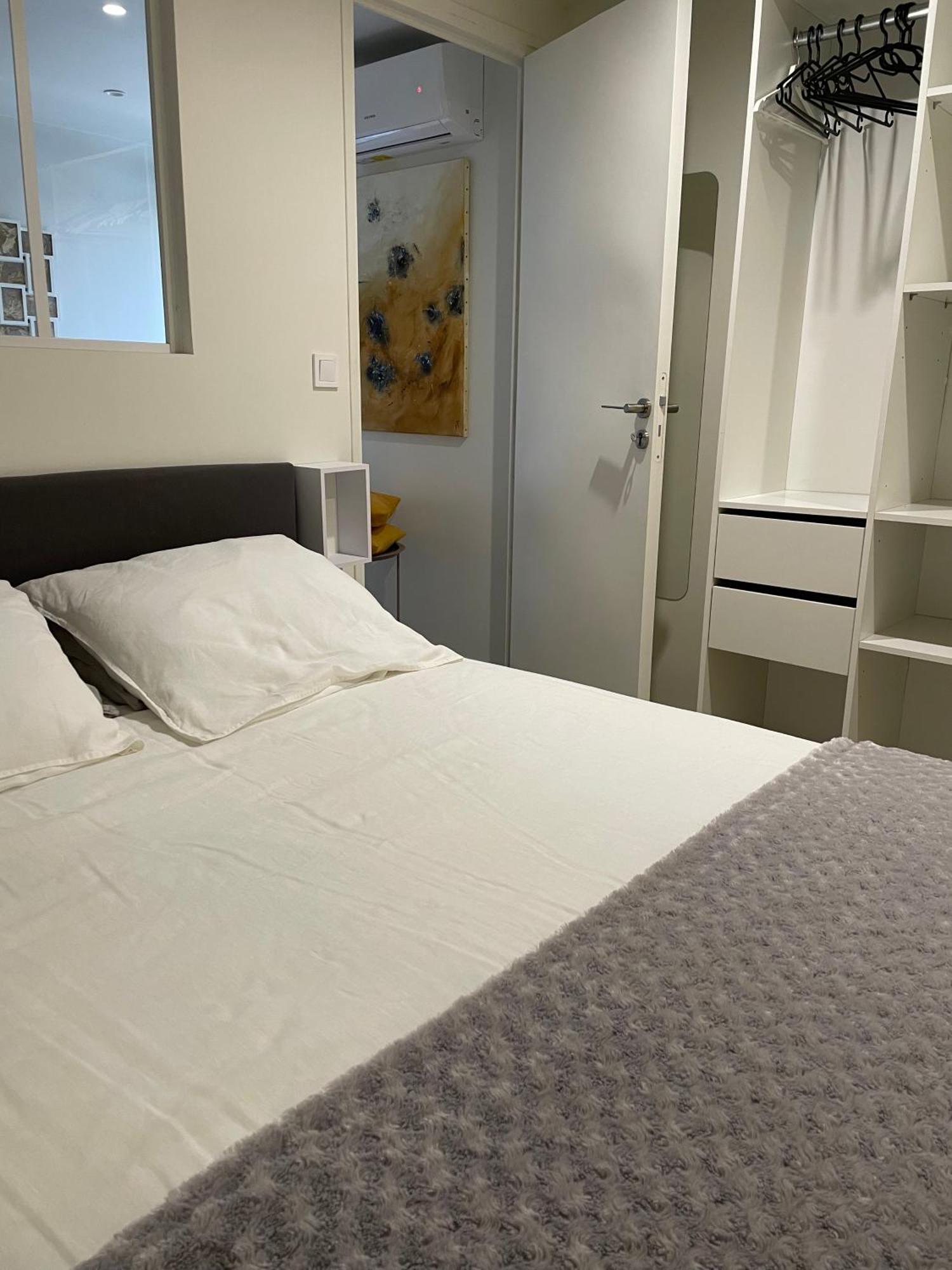 Essen'Ciel Bed and Breakfast Nîmes Buitenkant foto
